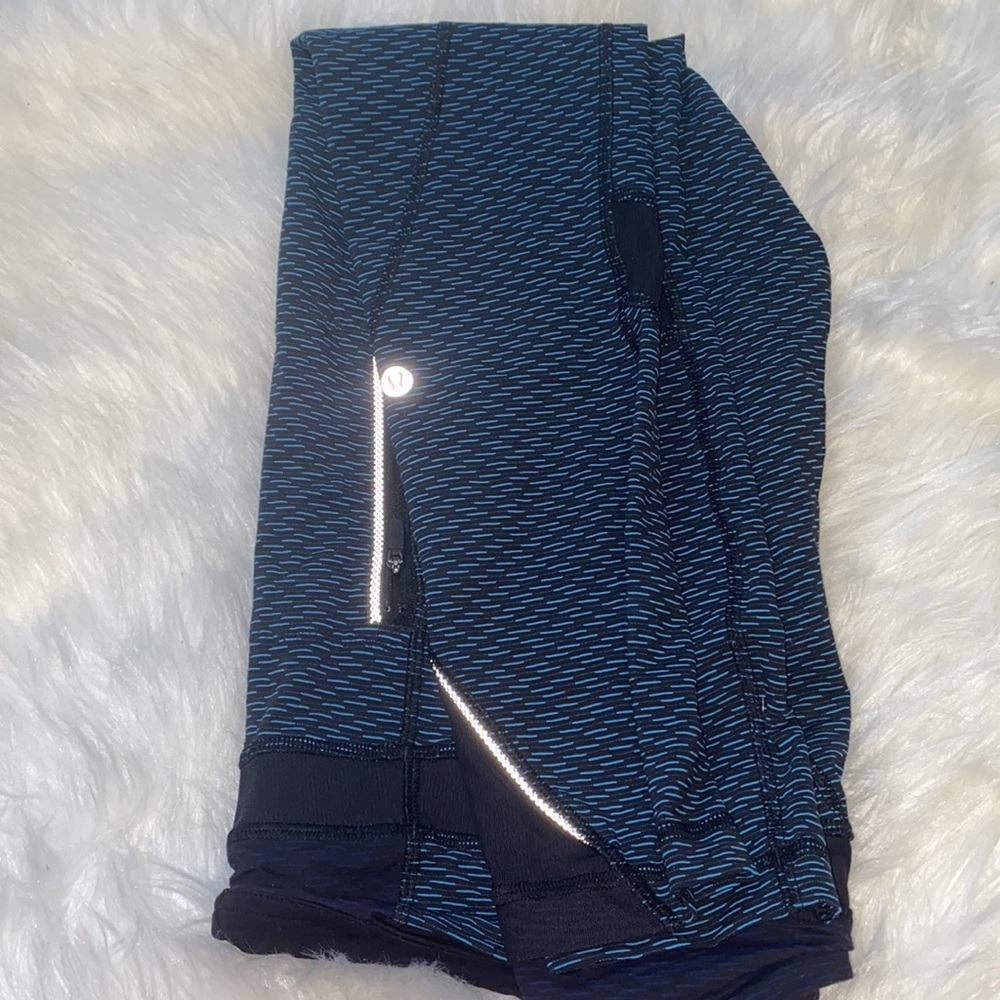 LULULEMON LEGGINGS - Picture 6 of 7